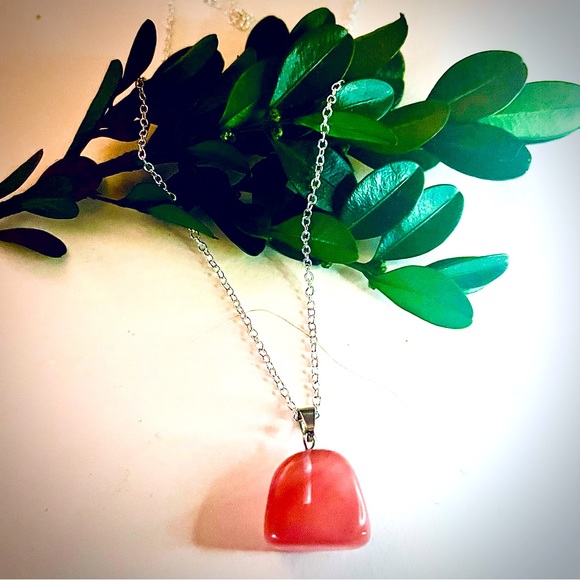 New Artisan Handmade Cherry Quartz S925 Sterling Silver Natural Crystal Necklace - Picture 3 of 15